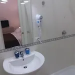 B&bhotel Emmanuel 3*