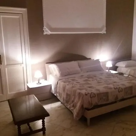 Bed & Breakfast B&bhotel Emmanuel Naples