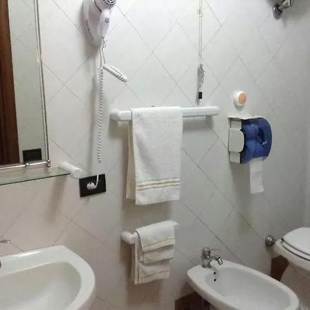 Bed & Breakfast B&bhotel Emmanuel Napels