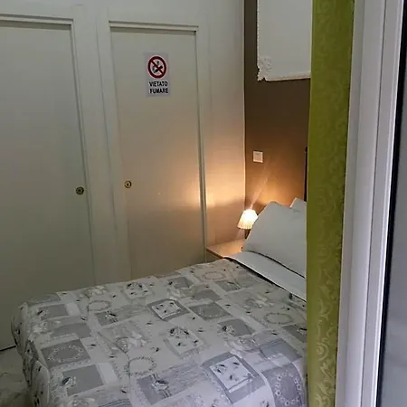 Bed and breakfast B&bhotel Emmanuel Nápoles