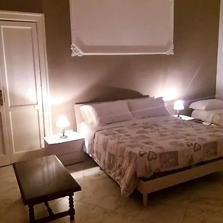 B&bhotel Emmanuel 3*