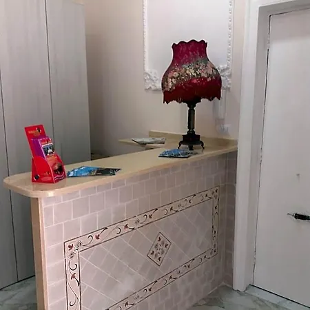 B&bhotel Emmanuel 3* Neapol